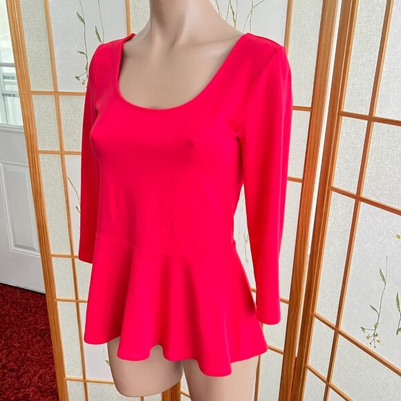 EXPRESS Fuchsia PINK PEPLUM TOP sz S - Picture 3 of 5